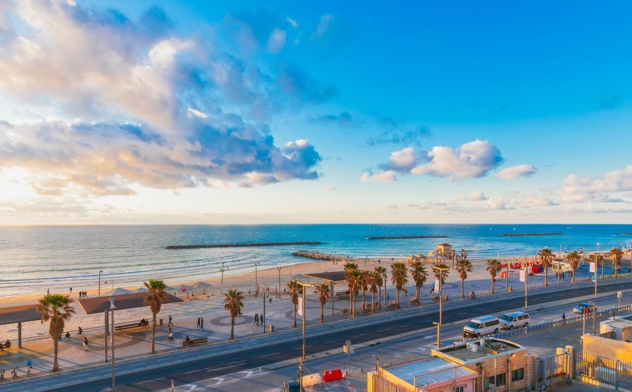 4 Bedroom Apartment On The Beach Tel Aviv Exterior photo